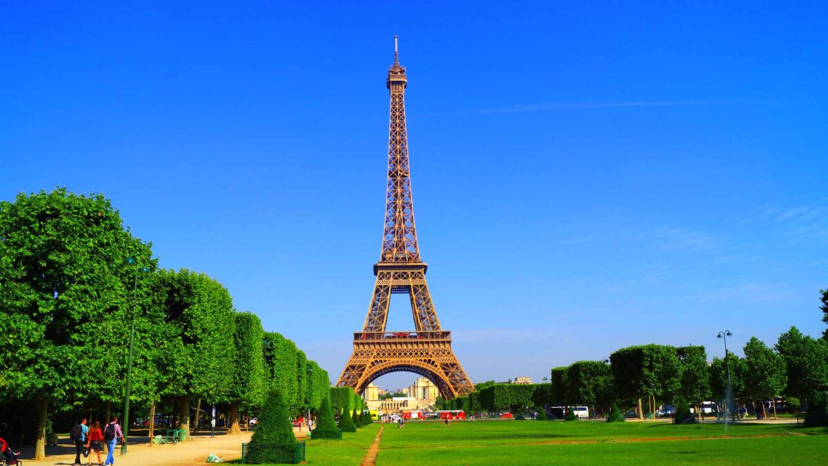 Paris Eiffel-Tower