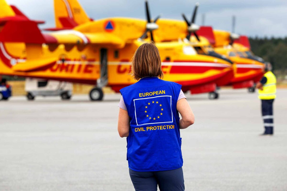 Water-bombing planes from Italy and France - EU Civil Protection