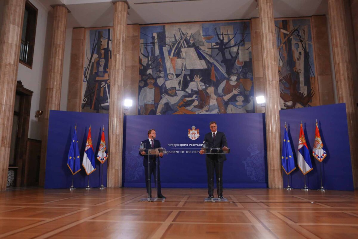 Aleksandar Vucic, Serbian President, on the right, and Oliver Varhelyi during their joint press conference.