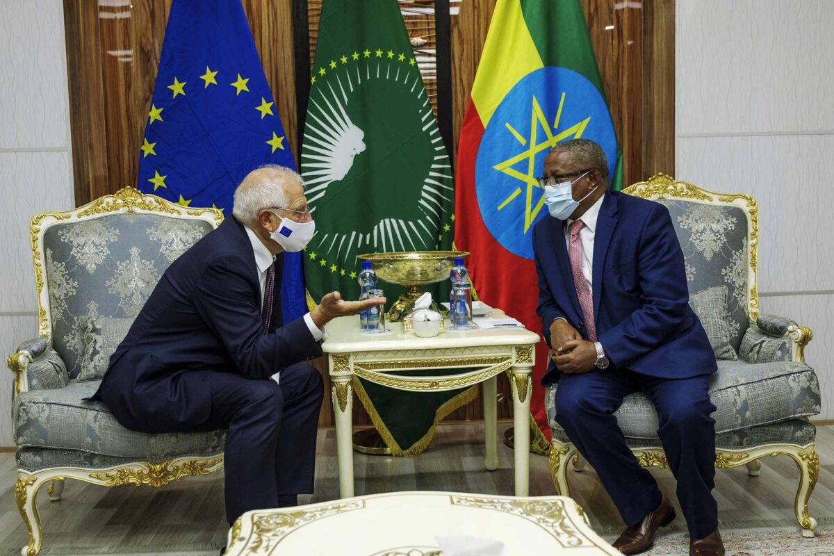 Gedu Andargachew, Ethiopian Minister for Foreign Affairs, on the right, and Josep Borrell Fontelles at the Ministry of Foreign Affairs in Addis Ababa.